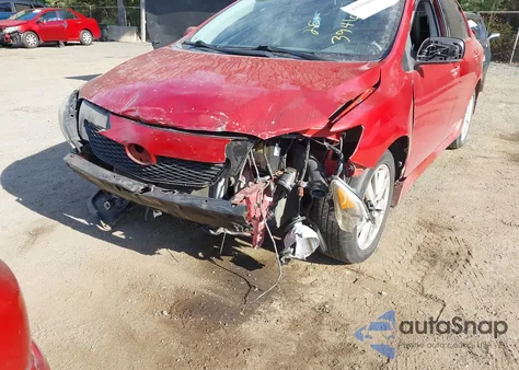 2010 Toyota Corolla S z USA, uszkodzony, nr VIN 2T1BU4EE6AC449991